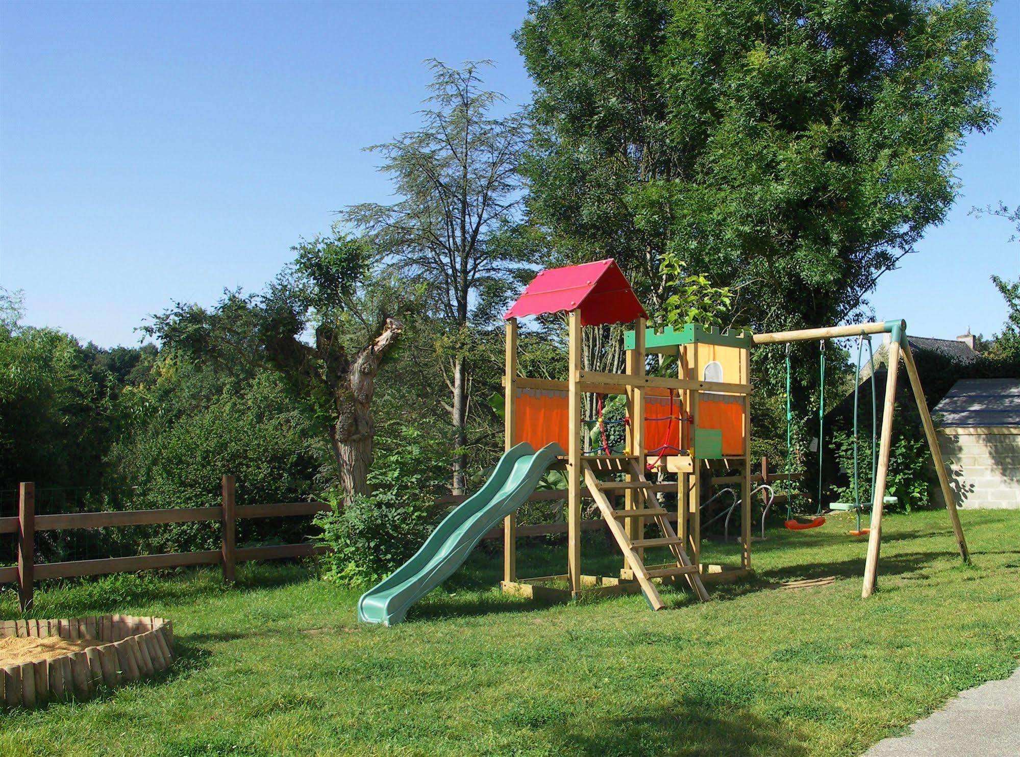 Vacanceole - Ar Peoch Rochefort-en-Terre Exteriör bild